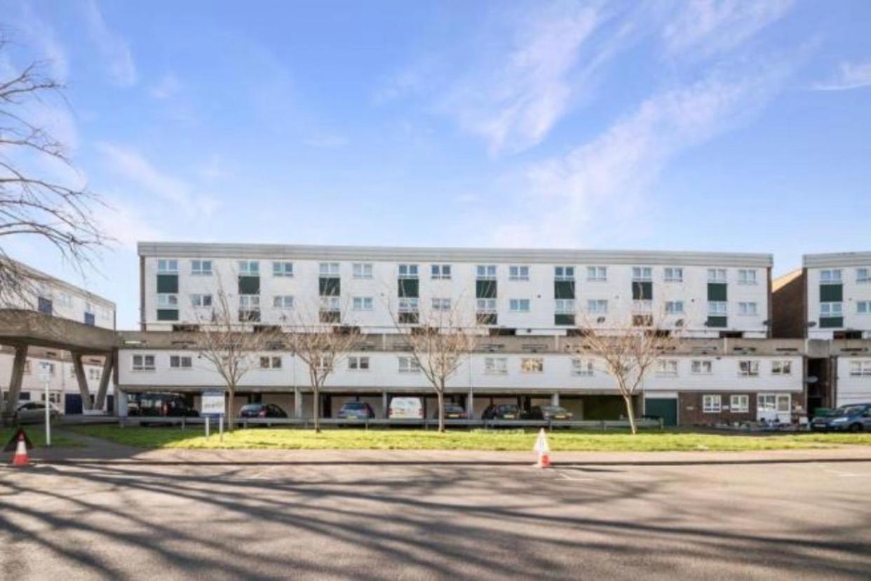 Brunswick Rooms Sutton  Bagian luar foto